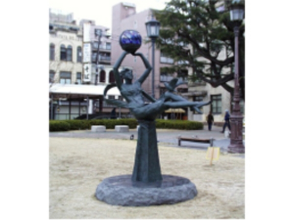 京都市へ「時空を越えてー永遠（とわ）平安の火ー」ガスモニュメント像寄贈